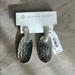 Kendra Scott Aragon Earrings